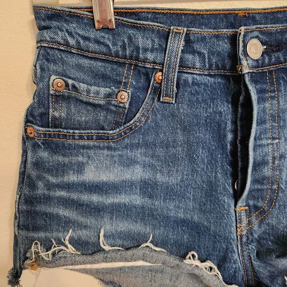 Dark blue 501 Levi's shorts‎ size 25 - Picture 9 of 10